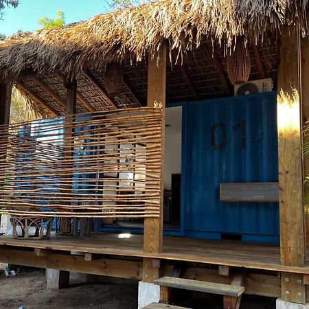 H20 Container Cabins Сан Агустинильо Екстериор снимка
