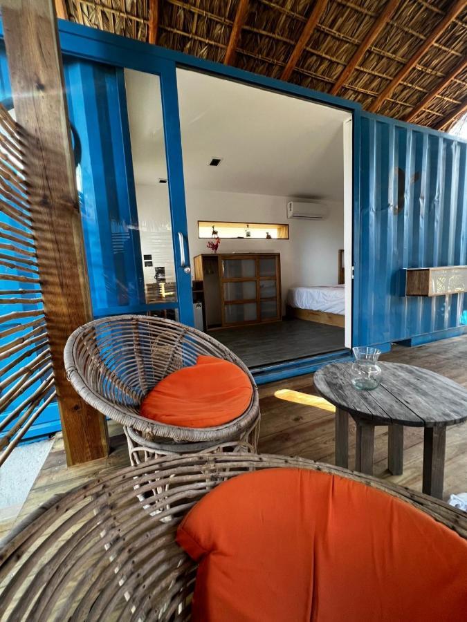 H20 Container Cabins Сан Агустинильо Екстериор снимка